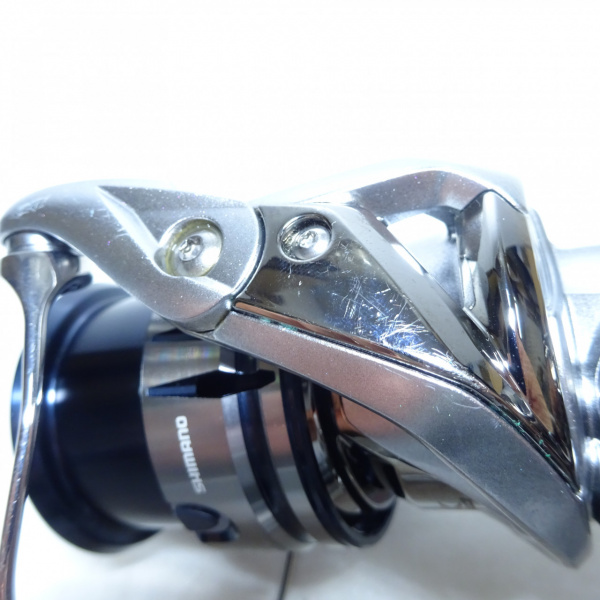 19ストラディック 2500S